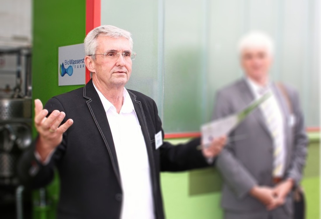 Olaf Luschnig, Gründer der HY2CON GmbH